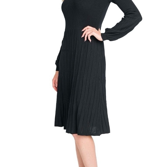 NWT Elegant Black Long Sleeve Sweater Dress - Picture 2 of 4